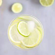 Spicy vodka lemonade i'm flying! Fresh Fruits Cocktails Recipes Eatwell101