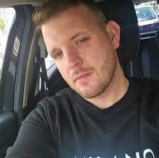 Anyone got some Jigsaw puzzles & books etc. that they can donate to  Abbeyfield?💚💚💚