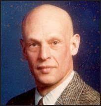 Daryl Hirsh's Instagram, Twitter & Facebook