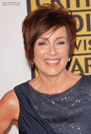 See pictures and shop the latest fashion and style trends of patricia heaton, including patricia heaton wearing and more. Patricia Heaton Wearing Her Hair Short In A Pixie