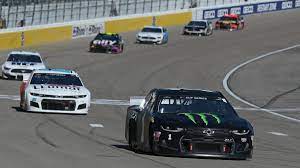 The comeback race at darlington raceway in south carolina has been dubbed the real heroes 400 and was held without fans, according to nascar. Nascar At Darlington Best Bet Picks Predictions The 2 Drivers Offering Value For Sunday S The Real Heroes 400 The Action Network