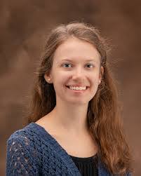 Kara Robertson's Instagram, Twitter & Facebook