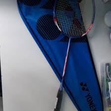 The nanoray light 18i iseries badminton racket is a new and technologically advanced racquet which delivers fast. Yonex Nanoray Light 8i Lcw Series Sports Sports Games Equipment On Carousell