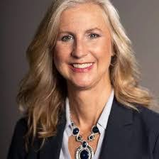 Jill Bracken's Instagram, Twitter & Facebook