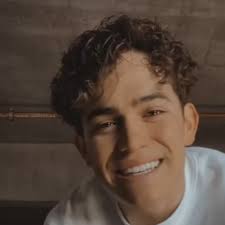 He was 19 years old. Jukrsmiumhv0sm