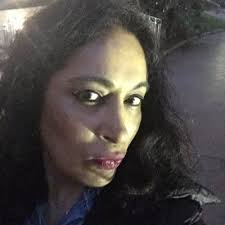 Nina Bracewell Smith