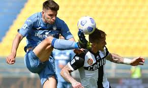 His jersey number is 17.cristian romero statistics and career statistics, live sofascore ratings, heatmap and goal video highlights may be available on sofascore for some of cristian romero and atalanta matches. Tottenham Umwirbt Romero