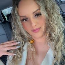 MAXE Aesthetic Studio (971)713-6977 6900 SW 105th Beaverton Or.  💖MASCARILLA DE ESPERMA DE SALMON 💯 RECOMENDADA 💖