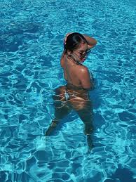 Babyhairprince On Twitter Icy Girl Saweetie Icy Grl Vacation Pictures