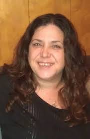 Evelyn Vera's Instagram, Twitter & Facebook