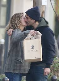 Vanessa paradis est désormais une femme mariée ! Vanessa Paradis And Samuel Benchetrit Out In Paris 02 17 2017 9 Hawtcelebs