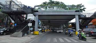 Skywalk Cihampelas Bandung Ikon Wisata Baru Terpopuler 2017