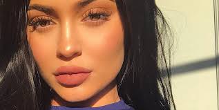 Follow our keeping up with the … More People Are Getting Lip Injections Because Of Kylie Jenner