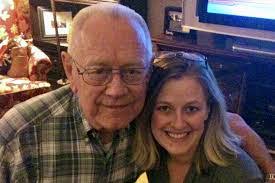 Beth Mclendon's Instagram, Twitter & Facebook