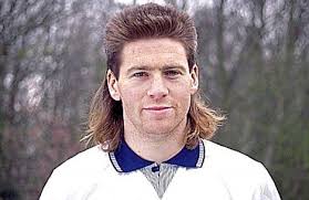 Chris Waddle: two haircuts, one head.
