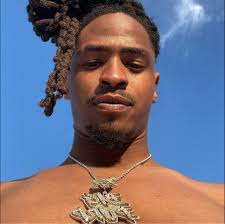 YoungThug with a message‼️👀😳