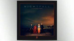 Nightfall is the ninth studio album by american country music group little big town. Little Big Town Prepares For Nightfall Coming In January Of 2020 Froggy 92 9