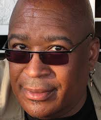 File:Adrian Burns Ck 080709.jpg