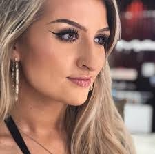 Lorna Fay's Instagram, Twitter & Facebook