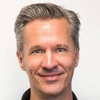 Steve Eli's Instagram, Twitter & Facebook