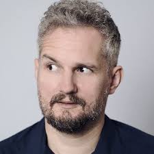 Lloyd Reeves (@Lloyd_Reeves)