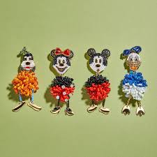 Friend's day or friendship day is an excuse for a friendly gathering and greeting both currents as well as old friends. Countdown To International Friendship Day With Mickey Friends Stay True Disney Parks Blog