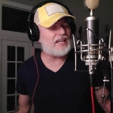 Sarah Leaver's Instagram, Twitter & Facebook