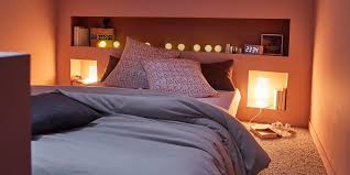 Lorsqu'on a une petite pièce, il n'est pas aisé de s'aménager un dressing dans une chambre lorsqu'on a une petite. 10 Solutions Pour Bien Ranger Dans Une Petite Chambre Marie Claire