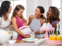 Brincadeiras para chá de bebê: 10 ideias para divertir seus convidados •  Bilila Baby
