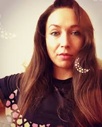 Sophie Jolly's Instagram, Twitter & Facebook