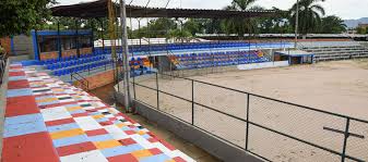 El balonmano es un emocionante y acelerado juego en equipo muy popular en europa que combina las técnicas del fútbol y el baloncesto para crear un juego único y competitivo. Estadio De Softbol Prensa Alcaldia De Bucaramanga