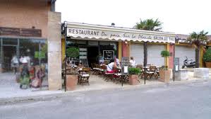 Restaurant Du Pain Sur La Planche A Coustellet Dans Le Luberon