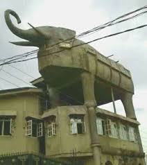 Maison Elephant Nigeria Unusual Buildings Unique Buildings Unusual Homes