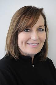 Amy Cranston's Instagram, Twitter & Facebook