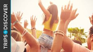 Users rated the amatuer booty shaking contest videos as very hot with a 71% rating, porno video uploaded to main category: Top 18 Party Spots For Spring Break Trips To Discover