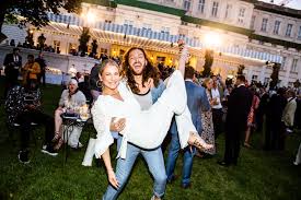 Alle aktuellen news zum thema valentina pahde sowie bilder, videos und infos zu valentina pahde bei auch am freitagabend konnte valentina pahde wieder einmal 30 punkte einheimsen. Valentina Pahde S Feet Wikifeet