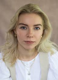 Emma Charnock (@emmacharnock01)