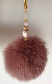 Pompon En Renard Recycle Pour Accrocher Aux Sac A Main Sac Fourre Tout Ou En Guise De Porte Cle Earrings Jewelry Brown