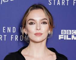 Jodie Comer has received praise from many of her fellow Scousers after  comments she made in a recent interview. In a new interview with the  Guardian, Jodie was asked if she would