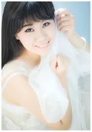 Ella Wan (@EllawanWan)