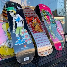 This is an very rare and hard to find 90's powell peralta cab in exceptional condition. Powell Peralta Steve Caballero Cab Faction Deck 8 25 Calstreets
