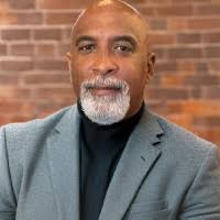 200+ "Horaçe" profiles