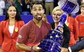 Federer e nadal hanno voluto infatti rivivere il famoso video di dieci anni fa, video in cui entrambi non riuscirono a trattenere le risate per il troppo imbarazzo. Atp250 Croatia Open Umag July 2016 Funny Photo Of The Winner Fabio Fognini With His Heavy Throphy Tennis