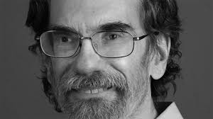 David Jablonski studies macroevolution, patterns of evolution, mass  extinction, diversification and the origin of evolutionary breakthroughs