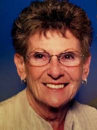 Elaine Pace's Instagram, Twitter & Facebook