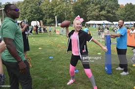 Nickelodeons 14th Annual Worldwide Day Of Play Photos And Premium High Res Pictures Jojo Siwa Age Jojo Siwa Jojo