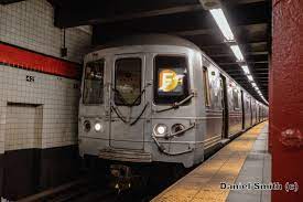 Most trains are short, while long are full length. R46 F Train At 42nd Street Daniel The Cool Nyc Website
