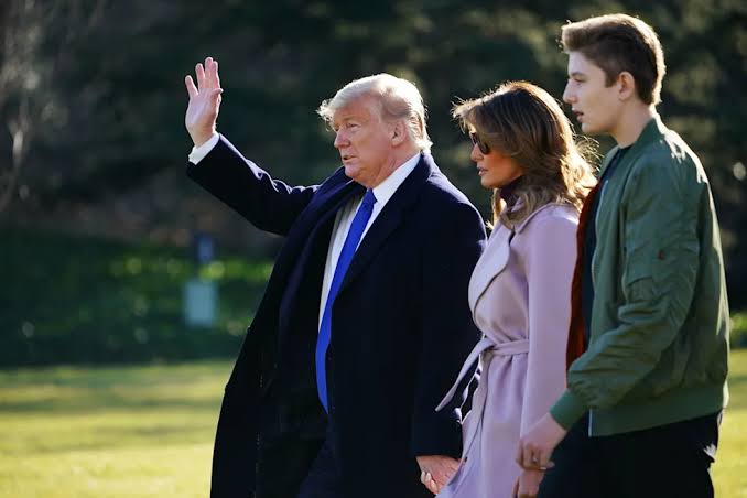 A Body Language Expert Says Barron Trump's Behavior Around Donald & Melania  Shows a Clear Difference in Their Relationships