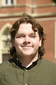 Andrew Hepner's Instagram, Twitter & Facebook