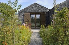 Gallery Of Winery Longen Schloder Matteo Thun Partners 3 Ferienhaus Ferienhaus Mieten Und Architektur